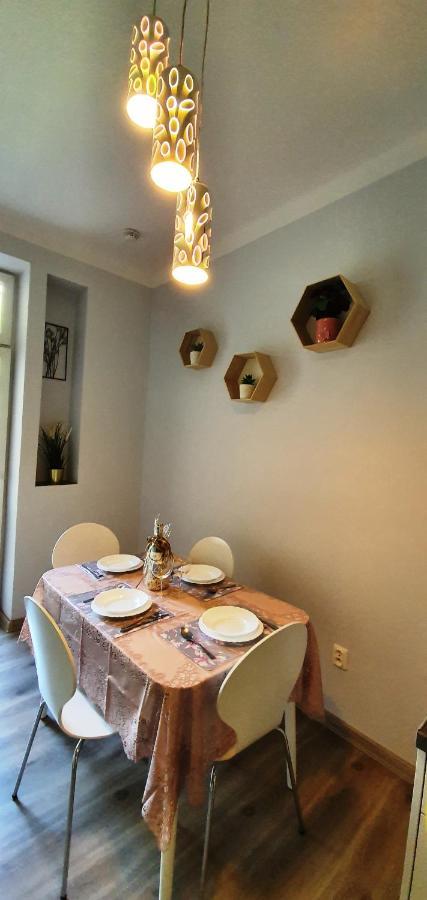 Orchidea Apartment *